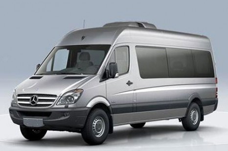 Cho thuê xe Mercedes Sprinter 16 chỗ tại tphcm